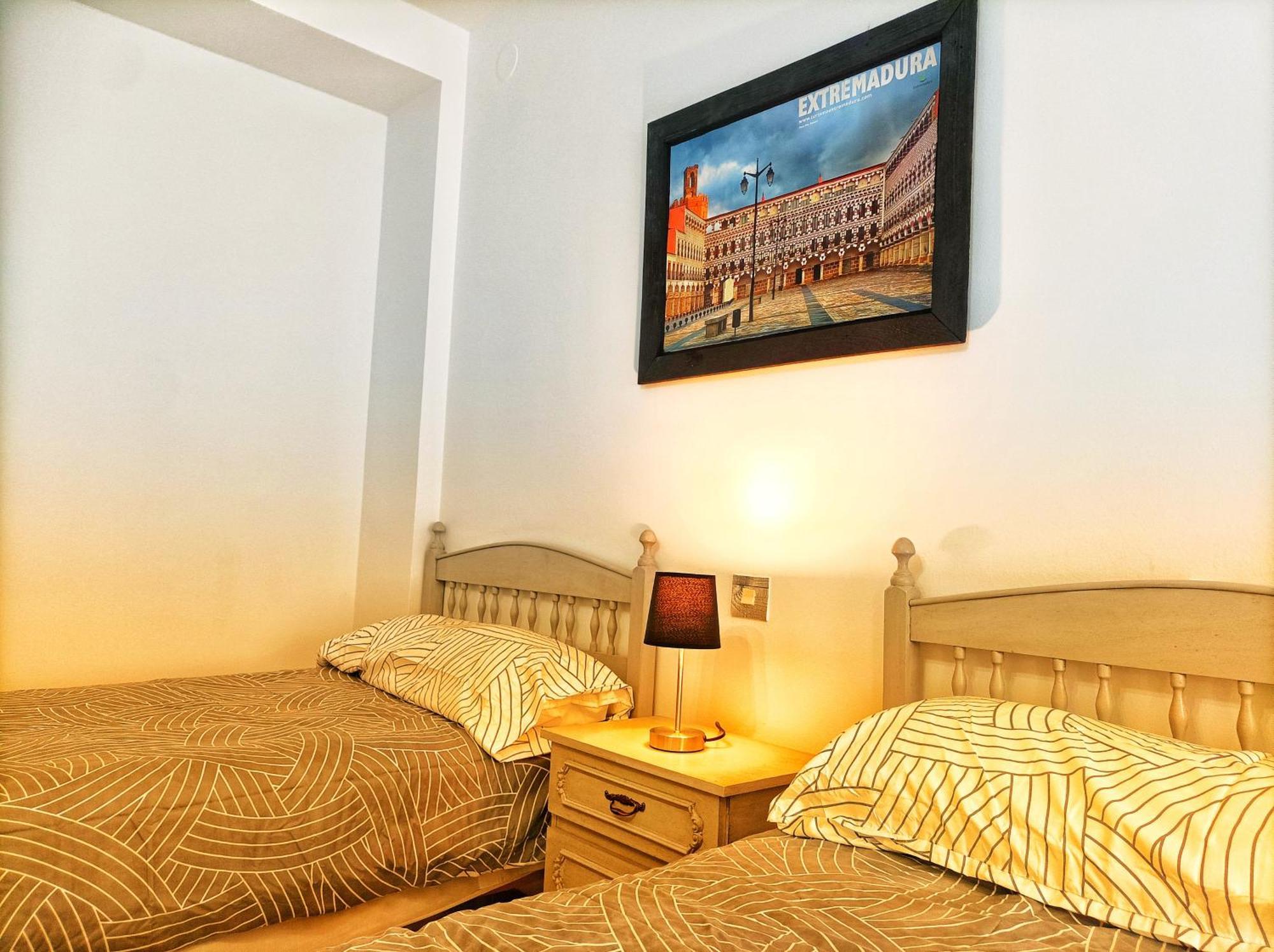 Hostal Restaurante Solaire Castañar de Ibor Exteriér fotografie