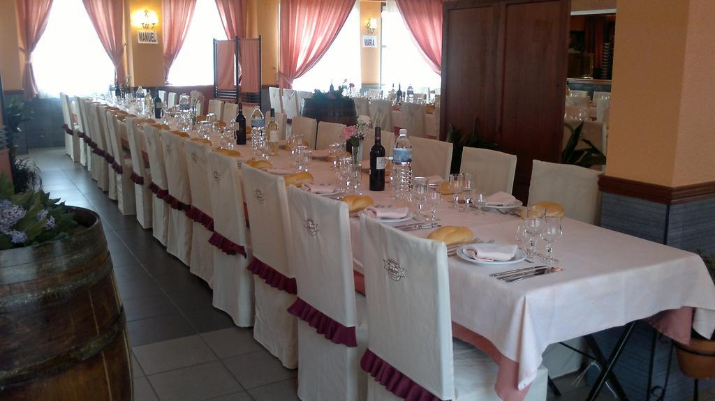 Hostal Restaurante Solaire Castañar de Ibor Exteriér fotografie
