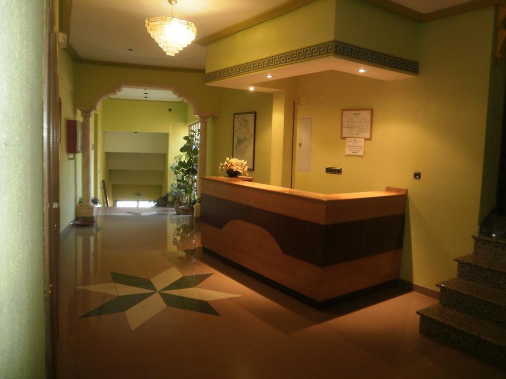Hostal Restaurante Solaire Castañar de Ibor Exteriér fotografie